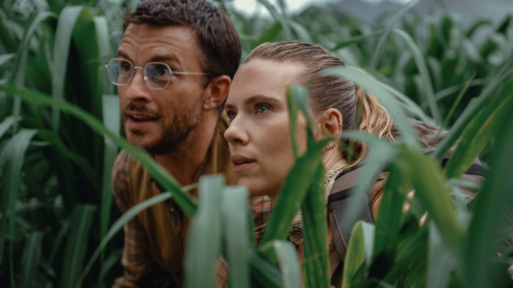 Scarlett Johansson and Jonathan Bailey in Jurassic Park Rebirth still
